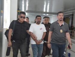 Tim Tabur Kejati Aceh Melakukan Jemput Paksa Rekanan Proyek Pembangunan Rusun