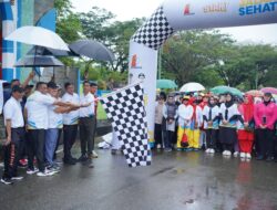 Bupati TRK Lepas Ribuan Peserta Jalan Sehat dalam Rangka HUT ke-23 Nagan Raya
