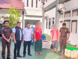 Polres Aceh Selatan Serahkan  Dua Tersangka Kasus Tambang Ilegal ke Kejari