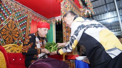 Disambut Adat Alas, Pangdam IM Lakukan Silaturahmi di Aceh Tenggara