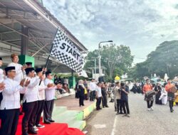 Asisten Administrasi Umum Sekda Aceh Lepas Peserta Pawai Tahun Baru Islam 1447 H