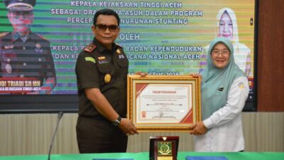 Peduli Stunting, Kemendukbangga/BKKBN Beri Penghargaan Kepada Kejaksaan Tinggi Aceh 