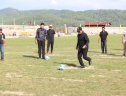 Bupati Gayo Lues Buka Turnamen Sepakbola Meriahkan HUT ke-80 RI