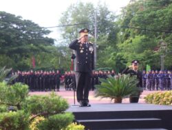 Wakapolda Brigjen Ari Wahyu Widodo Pimpin Upacara HUT ke-80 Kemerdekaan RI di Polda Aceh