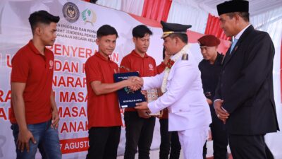 Bupati Aceh Besar Serahkan SK Remisi Bebas kepada Empat Warga Binaan Rutan Jantho