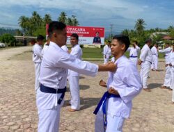 Persiapan Naik Pangkat, Personel Polres Pidie Jaya Jalani Uji Bela Diri dan Tes Urine