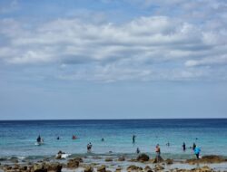 Meriahkan HUT ke-80 RI di Sabang, Puluhan Warga Ikuti Lomba Mancing di Sumur Tiga