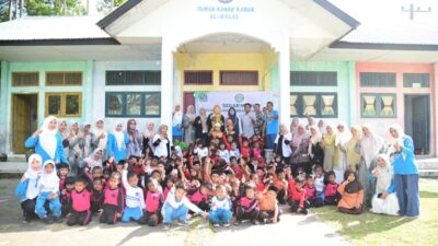 Bunda PAUD Aceh Besar Semangati Anak-anak TK Negeri Pembina Lhoknga