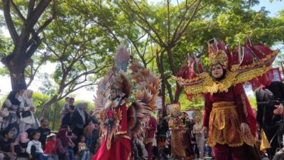 Berlangsung Sukses, Ribuan Warga Saksikan Pawai Karnaval Meriahkan HUT Ke-80 RI di Banda Aceh