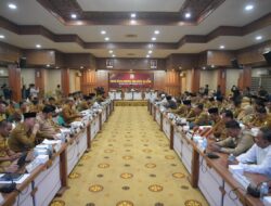 Gubernur Mualem Pimpin Rapat Kerja Bupati dan Wali Kota se-Aceh 2025