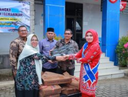 Ketua Forikan Aceh Barat Serahkan Bantuan Ikan Segar Lima Ton kepada Masyarakat