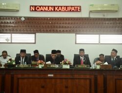 Pemkab Aceh Besar Terima Pemandangan Umum Fraksi DPRK Tentang Raqan APBK-P 2025