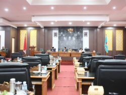 Wabup Nagan Raya Sampaikan Tiga Rancangan Qanun Tahun 2025 dalam Rapat Paripurna DPRK