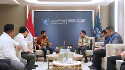 Bahas Penguatan Ekonomi dan Perdagangan, Gubernur Mualem Gelar Pertemuan dengan Menteri Perdagangan RI