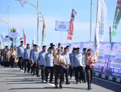 Kafilah Aceh Besar Meriahkan Pawai Ta’aruf MTQ XXXVII Aceh di Pidie Jaya