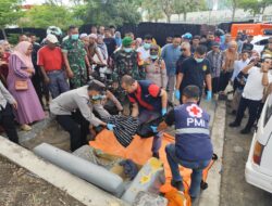 Mayat Tanpa Identitas Ditemukan di Halte Trans Koetaradja, Polisi Olah TKP