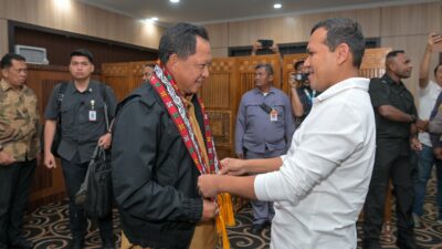 Wagub Aceh Sambut Kedatangan Mendagri Tito Karnavian di Bandara SIM