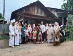 PERSAKMI Aceh Kunjungi Ibu Hamil dan Anak Stunting di Aceh Besar