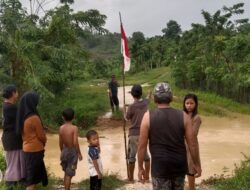 Banjir Rendam Gampong Gajah Meuntah, Satu Jembatan Hanyut Terbawa Arus