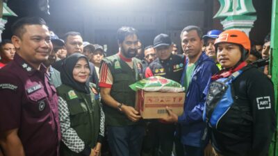 Gubernur Mualem Tinjau Pengungsi Korban Banjir di Pidie