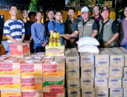 Datangi Dapur Umum Mahasiswa, Bupati Aceh Besar Salurkan Bantuan Kemanusiaan