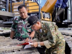 Pidie Jaya Terima Tiga Excavator Bantuan dari Presiden RI