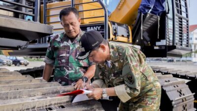 Pidie Jaya Terima Tiga Excavator Bantuan dari Presiden RI