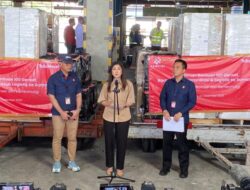 Pemerintah Kirim Genset dan Ponsel Pintar ke Wilayah Banjir Sumatera