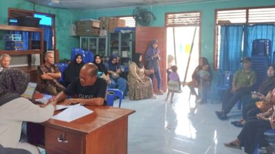 Ratusan Warga Kuta Ateuh Sabang Terima Subsidi Listrik