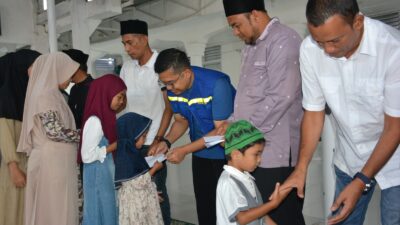 Pemulihan Pascabanjir, Walikota Langsa Salurkan Bantuan untuk Anak Yatim Piatu