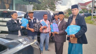 MPU Aceh Tengah Salurkan Bantuan Wakaf Al- Quran kepada Warga Terdampak Banjir di Linge