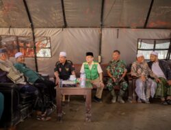 Menteri Besar Kelantan Malaysia Kunjungi Wilayah Banjir di Pidie Jaya