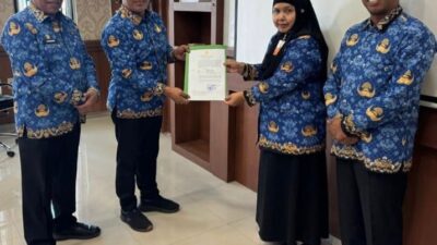 Bupati Syech Muharram Tunjuk Rahmawati sebagai Plt Kadisdikbud Aceh Besar