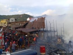 Kebakaran Hanguskan Enam Rumah di Kampung Bukit, Kebayakan
