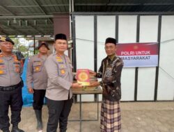 Empat Dayah Terdampak Banjir di Pijay Terima Bantuan 200 Al-Qur’an dari Polisi