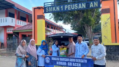 SMKN 1 Peusangan dan Kobar GB Salurkan Bantuan untuk Guru Terdampak Banjir