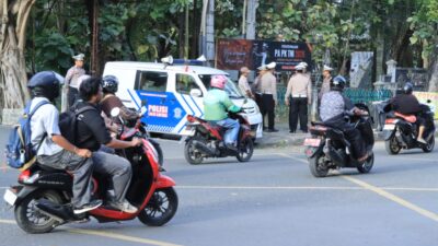 Optimalisasi Manajemen Lalu Lintas Perkotaan, Ditlantas dan Polresta Banda Aceh Survei Teknis Traffic Light