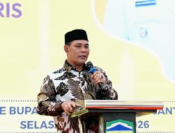 Bupati Aceh Besar: Uang Jajan Lebaran Anak Yatim Bukti Perhatian Sosial Pemerintah Kepada Masyarakat