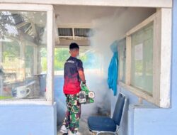 Antisipasi DBD, Sikes Lanud Maimun Saleh Lakukan Fogging