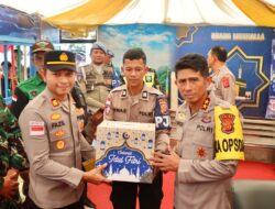 Kapolda Aceh Tinjau Pos Pelayanan Operasi Ketupat Seulawah 2026 di Bundaran Lambaro dan Bandara SIM
