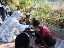 Mudik ke Seunuddon, Kak Na Santuni Anak Yatim dan Ziarah ke Makam Keluarga