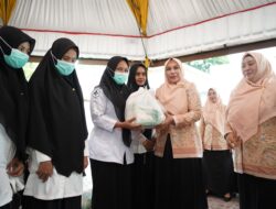 DWP Aceh Salurkan Bantuan bagi Keluarga ASN Terdampak Bencana.di Bireuen