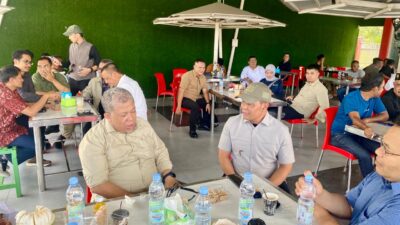 Hadiri Peresmian Kampung Nelayan, Bupati Aceh Besar dan Wamen PKP Bahas Program Perumahan