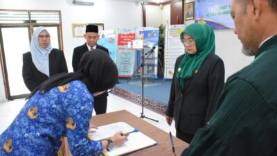 Lantik Enam Penata KKB, BKKBN Aceh Dorong Layanan Bangga Kencana Lebih Profesional