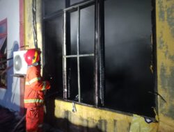 Kebakaran di Lambaro Hanguskan 2 Unit Toko