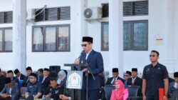 Dipimpin Bupati Tarmizi, Pemkab Aceh Barat Gelar Upacara Hardiknas