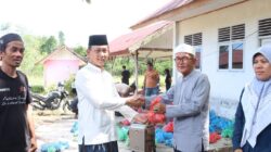 Sembelih 6 Ekor Sapi Kurban, Polres Aceh Singkil Bagikan Daging kepada Personel, Anak Yatim Piatu dan Insan Pers