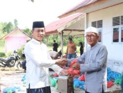 Sembelih 6 Ekor Sapi Kurban, Polres Aceh Singkil Bagikan Daging kepada Personel, Anak Yatim Piatu dan Insan Pers