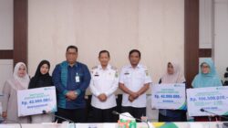 Perkuat Perlindungan Pekerja, Pemko Sabang Serahkan Santunan JKM dan Beasiswa Rp280,5 Juta kepada Ahli Waris