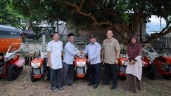 Perkuat Ketahanan Pangan, Pemkab Aceh Besar Salurkan Puluhan Aksintan untuk Kelompok Tani